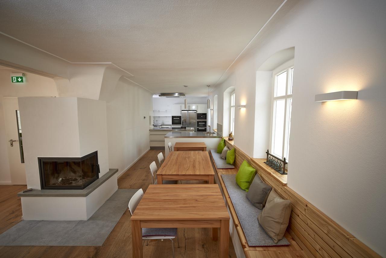 Rothfuss Hotel Weisenheim am Berg Exteriör bild