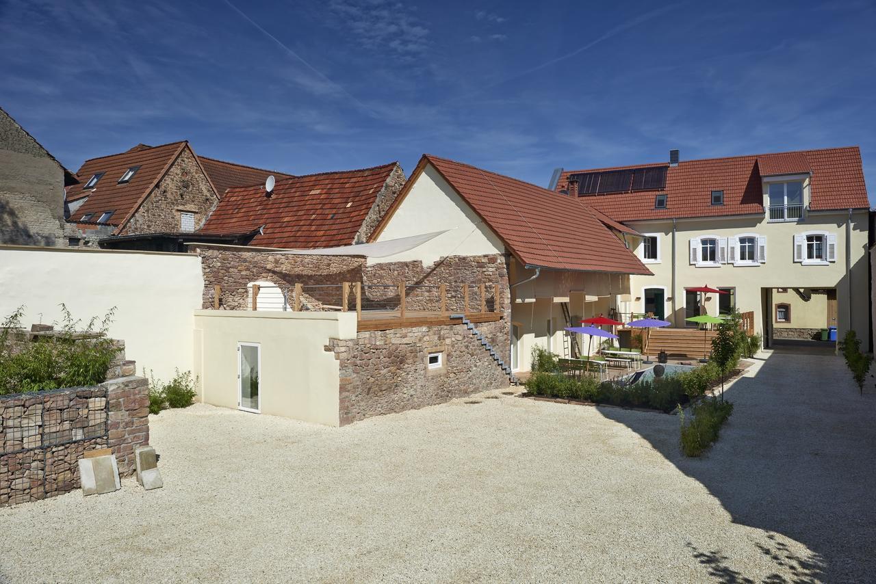 Rothfuss Hotel Weisenheim am Berg Exteriör bild