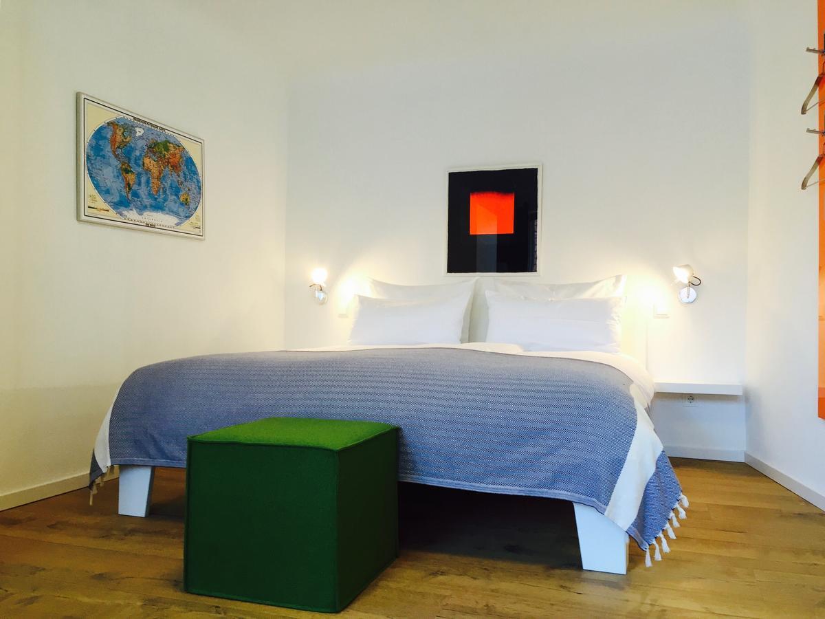 Rothfuss Hotel Weisenheim am Berg Exteriör bild